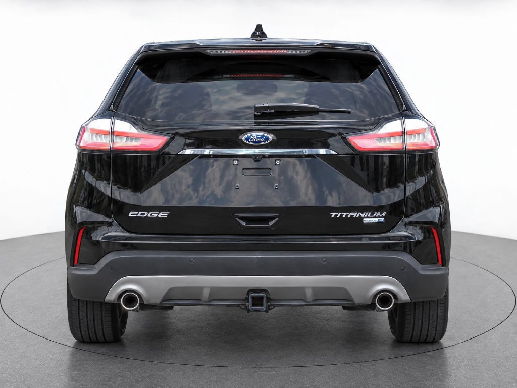 Used 2020 Ford Edge Titanium w/ Equipment Group 301A AWD/4WD image 6