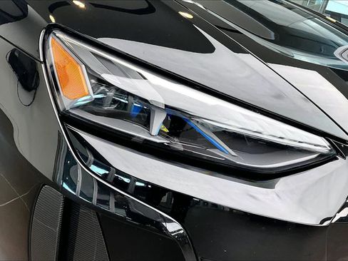 Used 2022 Audi RS e-tron GT image 26