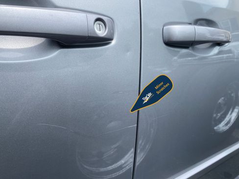 Used 2016 Dodge Grand Caravan SXT FWD image 39