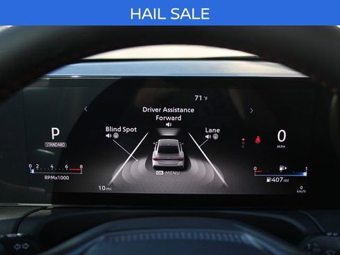 New 2026 Nissan Sentra SR w/ SR Premium Package FWD image 17