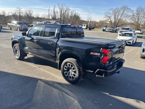 Used 2024 Chevrolet Colorado Z71 w/ Z71 Convenience Package 2 image 6
