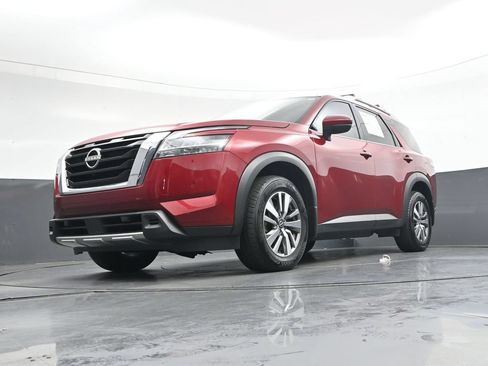 Used 2023 Nissan Pathfinder SL FWD image 39