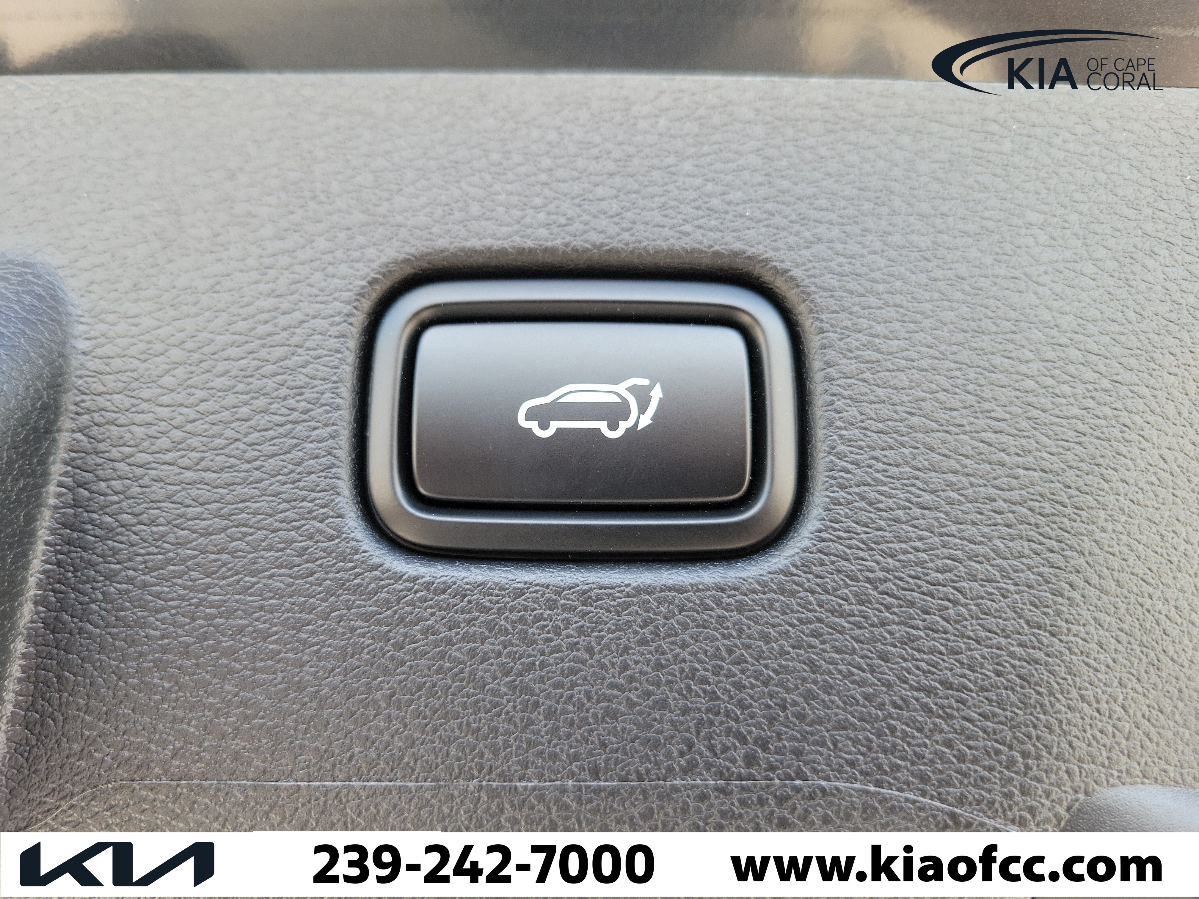 New 2027 Kia Sportage SX FWD image 12