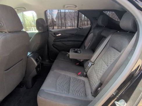Used 2021 Chevrolet Equinox LT image 27