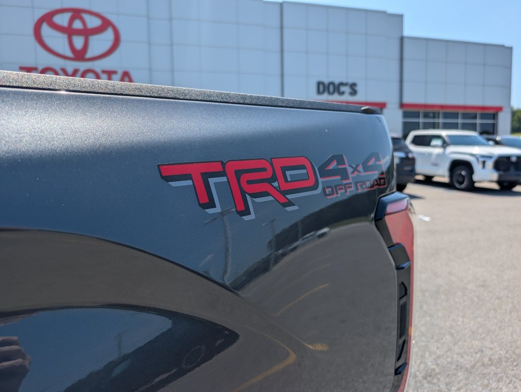 New 2026 Toyota Tundra 1794 Edition w/ TRD Off-Road Package AWD/4WD image 32