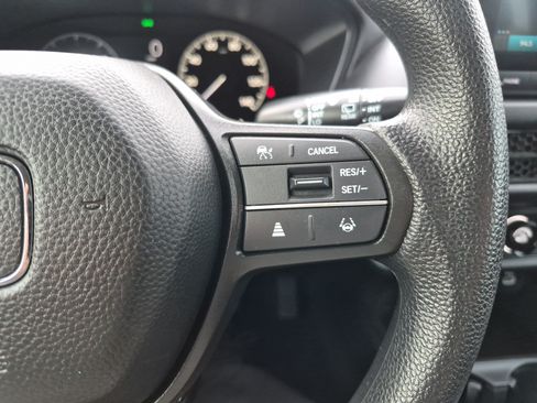 Used 2025 Honda HR-V LX image 21