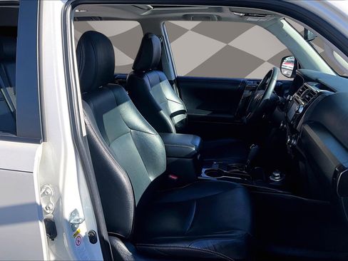Used 2019 Toyota 4Runner Limited image 7