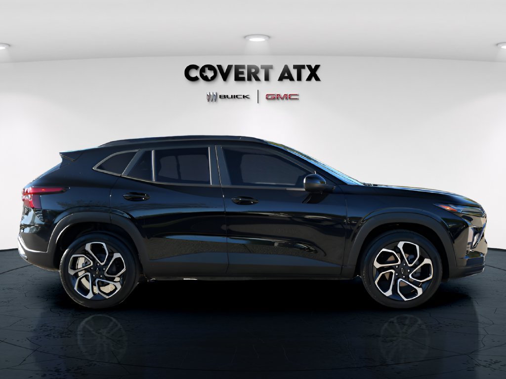 Certified 2026 Chevrolet Trax RS w/ Driver Confidence Package FWD image 5