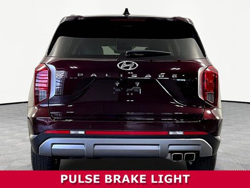 Used 2024 Hyundai Palisade SEL FWD image 5