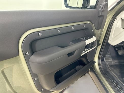 Used 2021 Land Rover Defender 90 First Edition AWD/4WD image 16