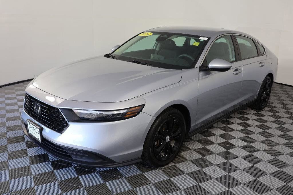 Used 2024 Honda Accord LX image 5