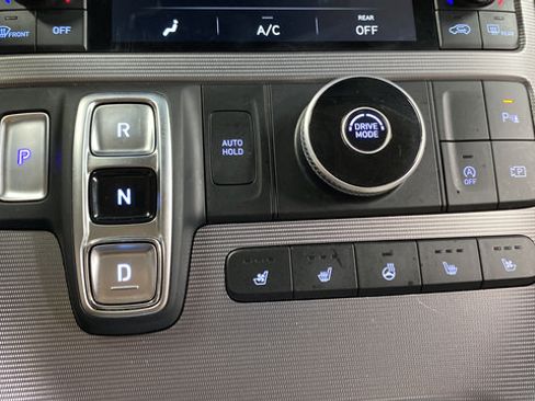 Used 2024 Hyundai Palisade Calligraphy FWD image 19
