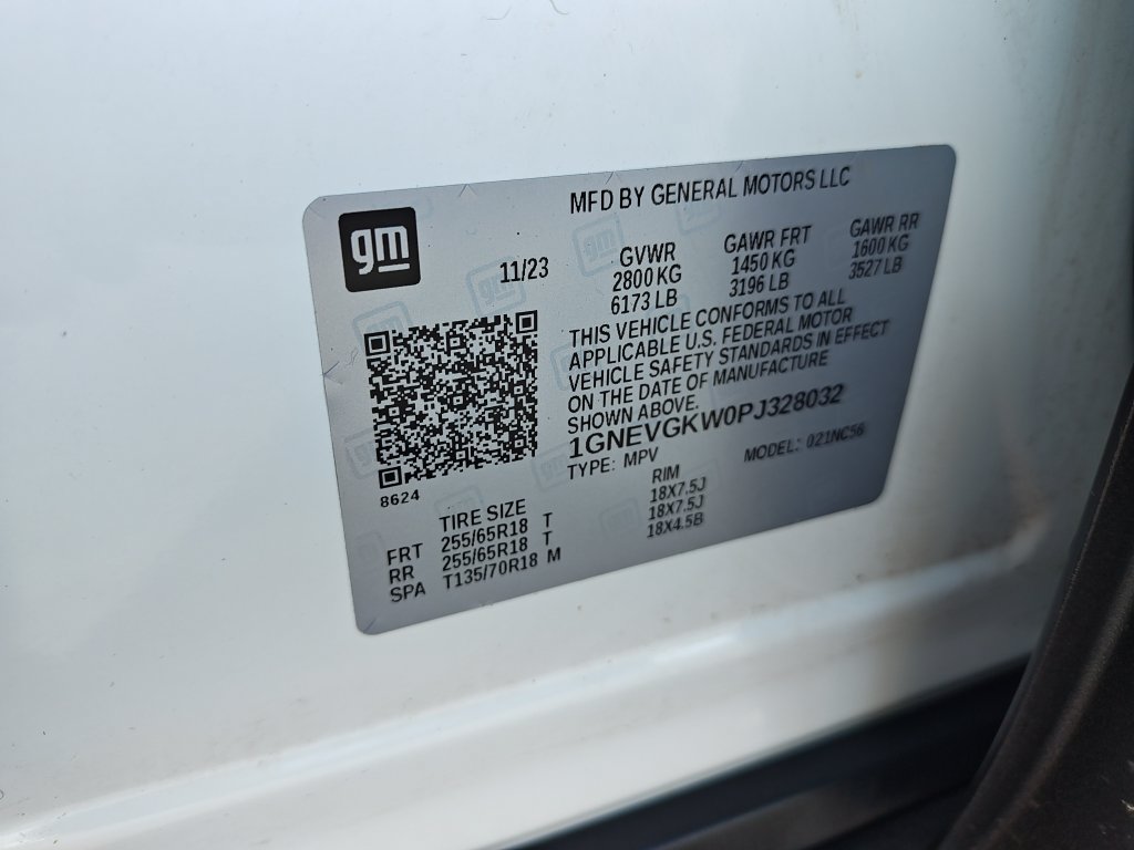 Used 2023 Chevrolet Traverse LT w/ LPO, Floor Liner Package AWD/4WD image 29