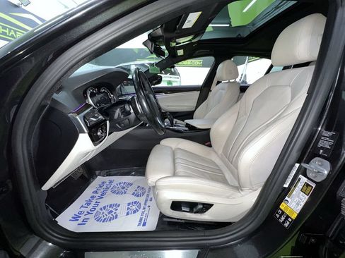 Used 2018 BMW 530i xDrive AWD/4WD image 17