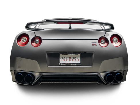 Used 2016 Nissan GT-R Premium AWD/4WD image 11