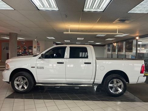Used 2014 RAM 1500 Express image 34