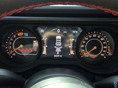 Used 2024 Jeep Wrangler Unlimited Rubicon image 24