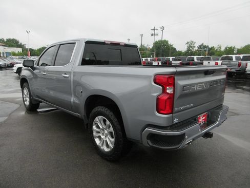 Used 2023 Chevrolet Silverado 1500 LTZ AWD/4WD image 9