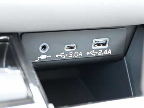 New 2025 Subaru Outback Premium image 24