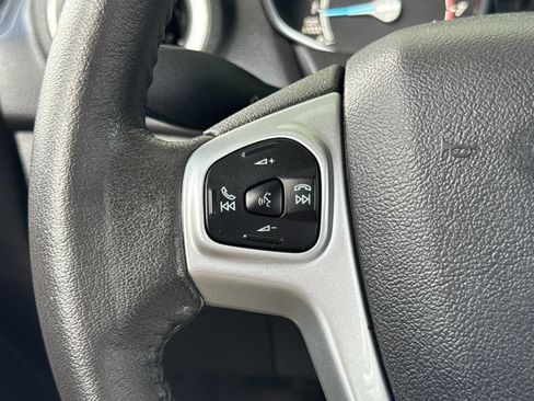 Used 2016 Ford Fiesta SE FWD image 27