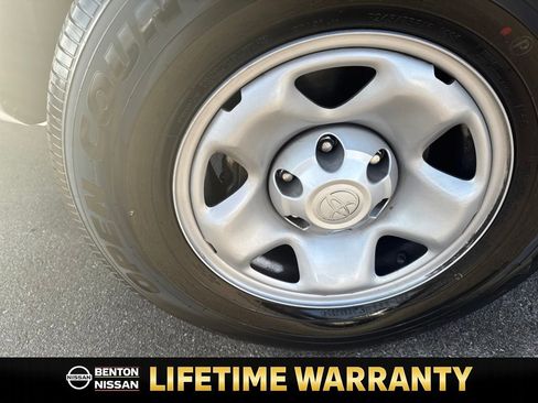 Used 2021 Toyota Tacoma SR image 40