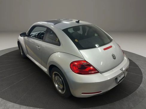 Used 2013 Volkswagen Beetle 2.5 image 3