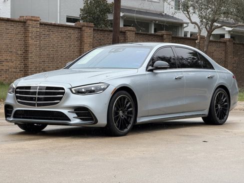 Certified 2024 Mercedes-Benz S 580e S 580e image 12