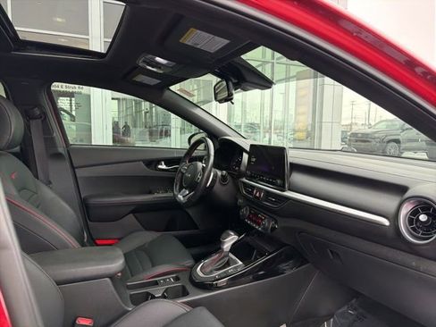 Used 2023 Kia Forte GT w/ GT2 Package image 28