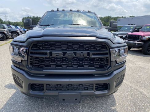 Used 2024 RAM 3500 Tradesman AWD/4WD image 10