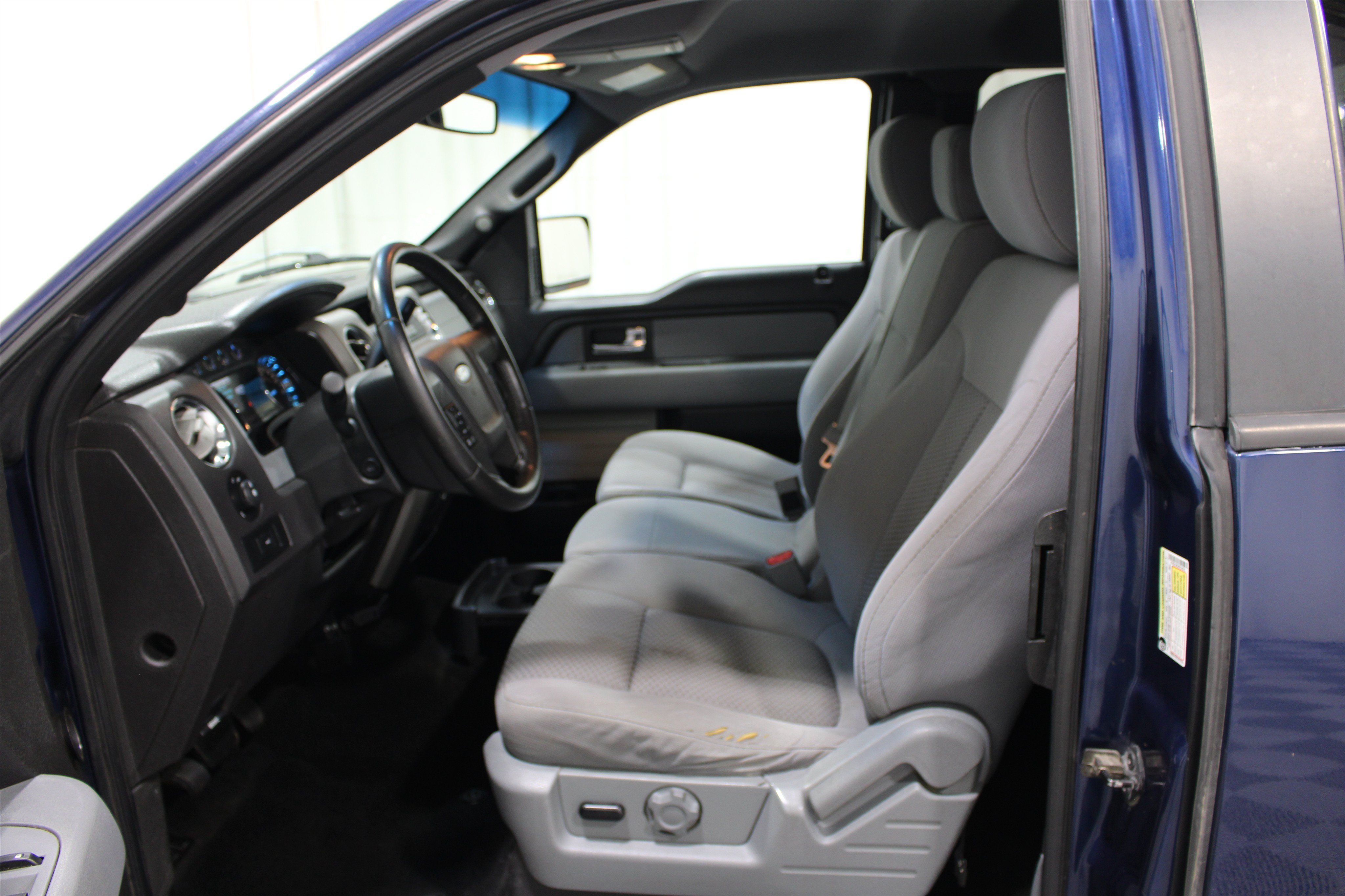 Used 2012 Ford F150 XLT w/ XLT Chrome Pkg AWD/4WD image 3
