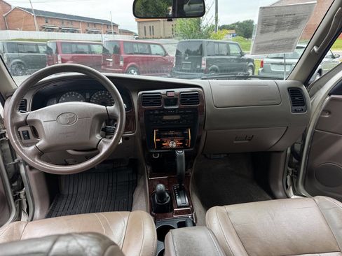 Used 2001 Toyota 4Runner Limited image 13