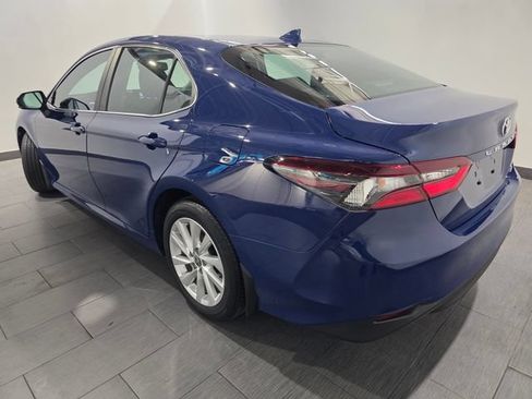 Used 2023 Toyota Camry LE w/ Convenience Package FWD image 3