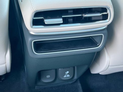 New 2026 Genesis GV80 2.5T Advanced image 15