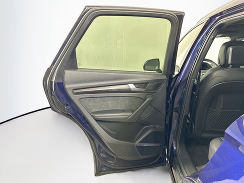 Used 2018 Audi SQ5 Premium Plus w/ S Sport Package image 27