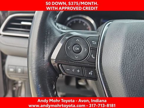Used 2020 Toyota Camry SE FWD image 16