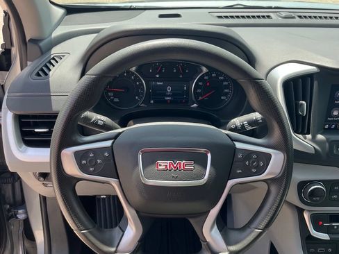 Used 2024 GMC Terrain SLE w/ Driver Convenience Package AWD/4WD image 23