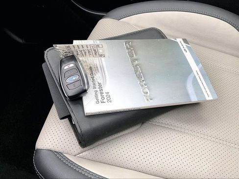 Certified 2024 Subaru Forester Limited image 14