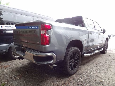 Used 2021 Chevrolet Silverado 1500 LT AWD/4WD image 5