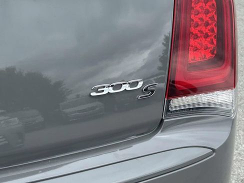 Used 2018 Chrysler 300 S w/ S Model Appearance Package RWD image 6
