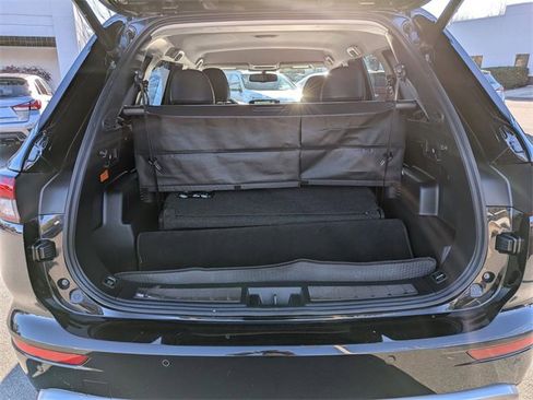 Used 2023 Mitsubishi Outlander SEL image 30