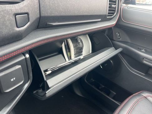 Certified 2022 Ford Expedition Limited image 19