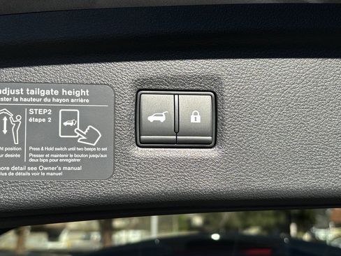 New 2025 INFINITI QX50 Pure image 21