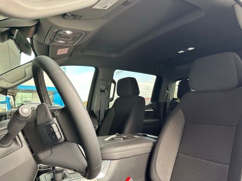 New 2026 GMC Sierra 1500 Elevation image 14