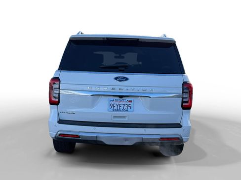 Certified 2023 Ford Expedition Platinum image 4