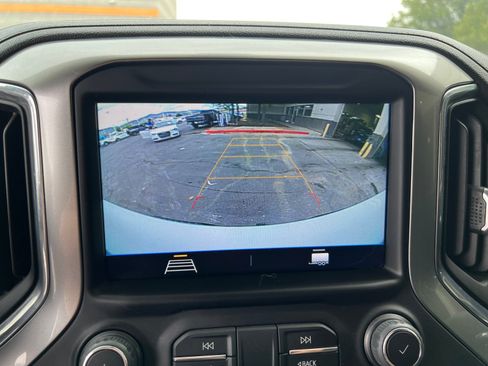 Used 2022 Chevrolet Silverado 1500 LT Trail Boss AWD/4WD image 20