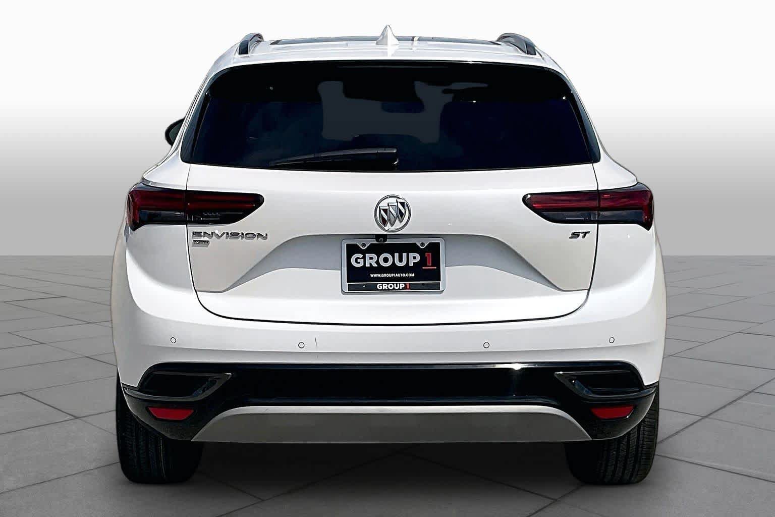 Used 2023 Buick Envision Essence w/ Sport Touring Package AWD/4WD image 8