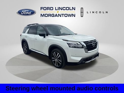 Used 2023 Nissan Pathfinder Platinum AWD/4WD image 7