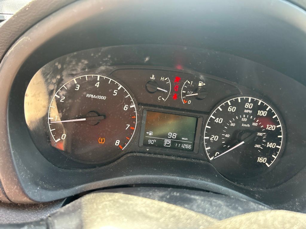 Used 2015 Nissan Sentra S FWD image 15
