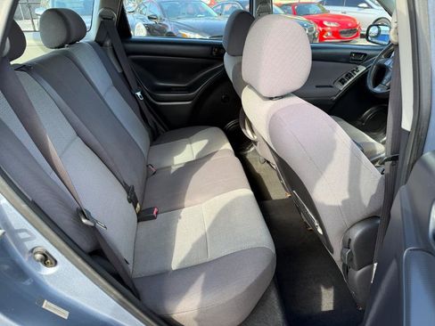 Used 2003 Toyota Matrix image 13