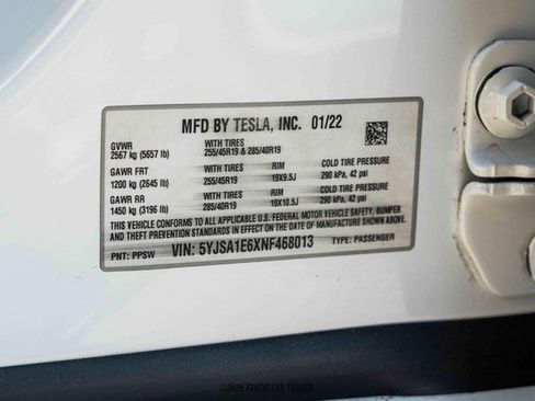 Used 2022 Tesla Model S Plaid image 38